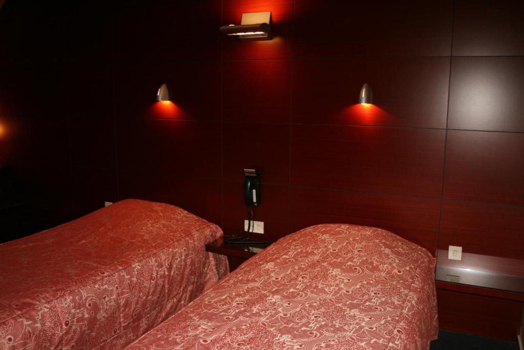 Hotel Shamrock Тілт Номер фото